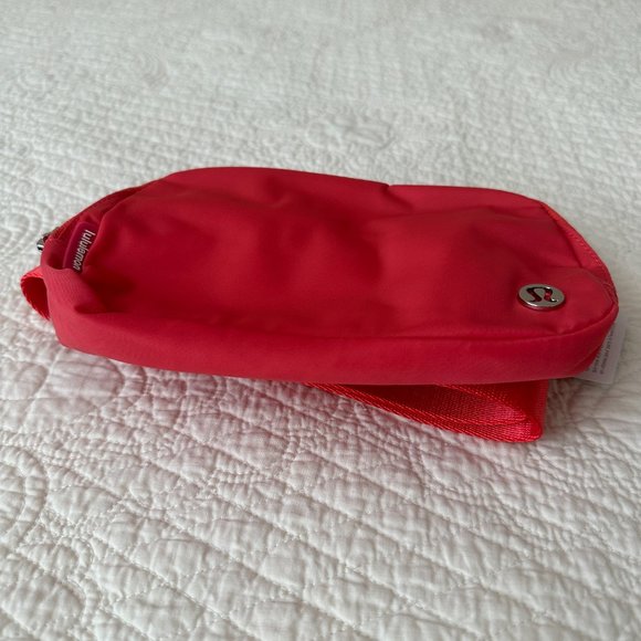 Last One! Pale Raspberry Hot Pink Lululemon Everywhere Belt Bag Extended Strap - Picture 13 of 16